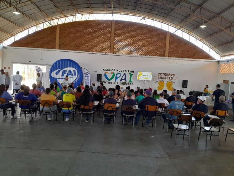 Foto 701a9eac2516b08db2e8972bae1ef353jpg