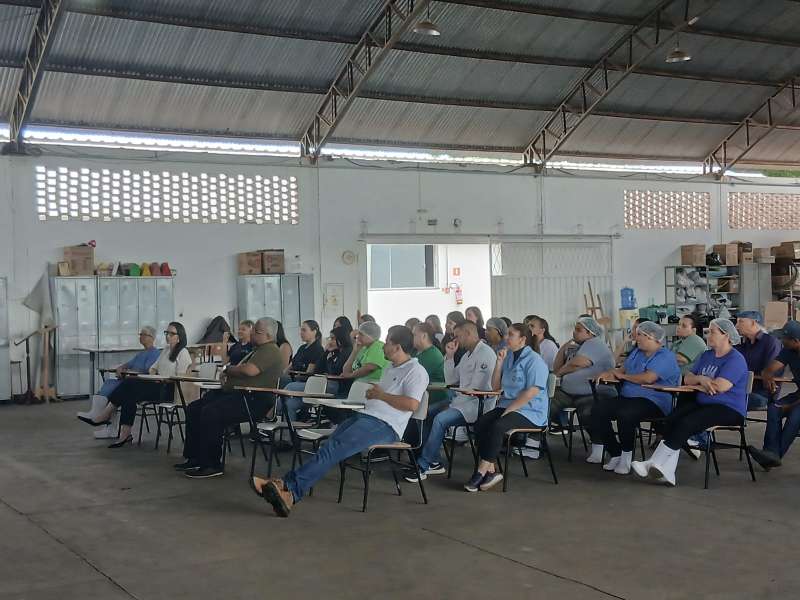 Foto a0d1f5261054a961dc4dc161f6eae3acjpg