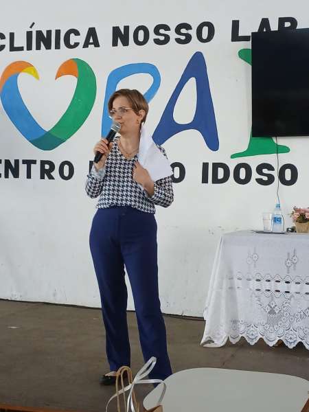 Foto eac6e5bbf79ff85f22cf853bc0c66ebajpg